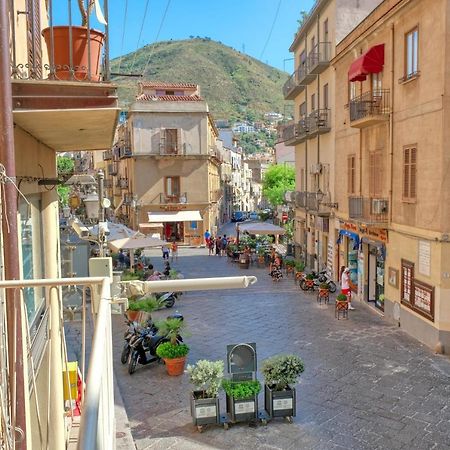 Porta Di Terra 'Luxury Suite ' Cefalu Bagian luar foto